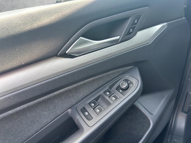 Golf VIII 1.5 TSI Life*Navi*LED*ACC*SHZ*