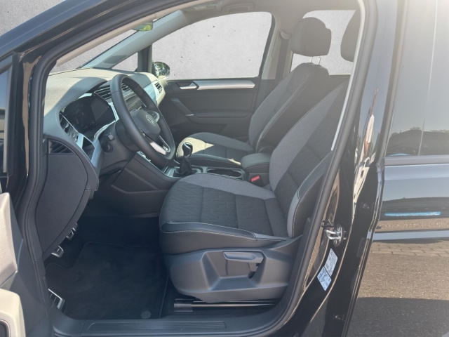 Touran Comfortline GOAL 1.5 TSI Navi*ACC*RüKa