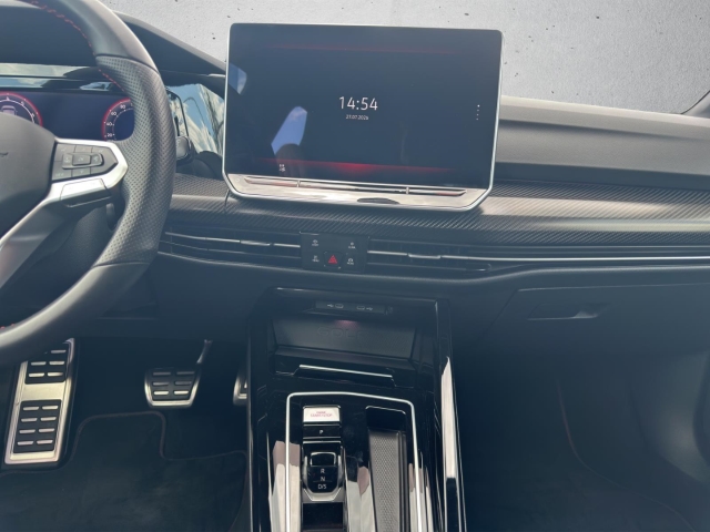 Golf GTI VIII 2.0 TSI DSG*Navi*LED*RüKa*SHZ*
