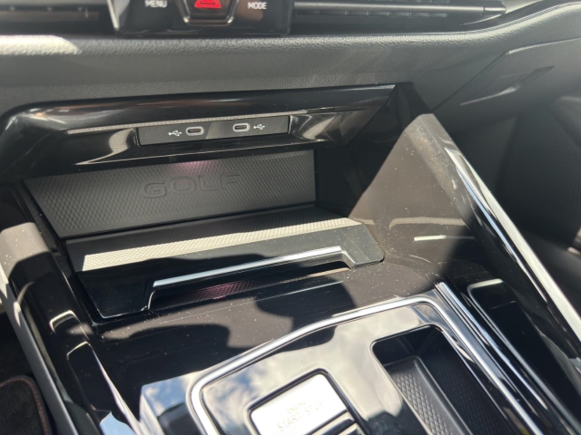 Golf GTI VIII 2.0 TSI DSG*Navi*LED*RüKa*SHZ*