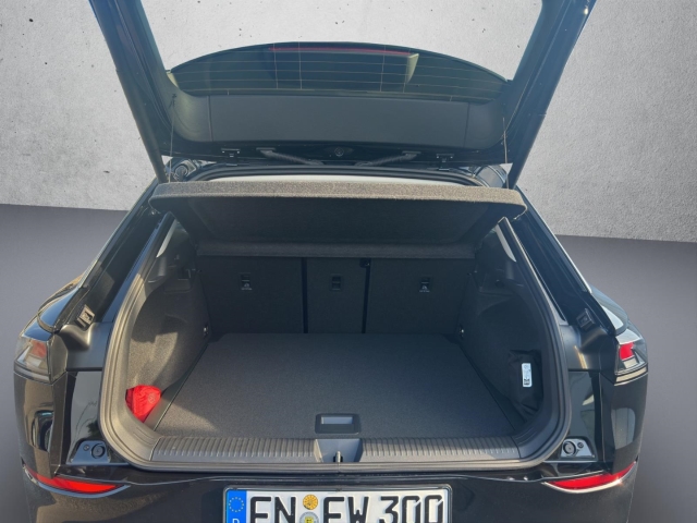 T-Roc 1.5 eTSI Style*ACC*Navi*LED*RüKa*SHZ*