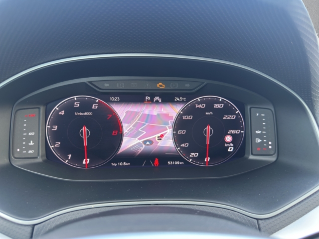Arona 1.0 TSI FR *Navi*LED*ACC*RüKa*SHZ*