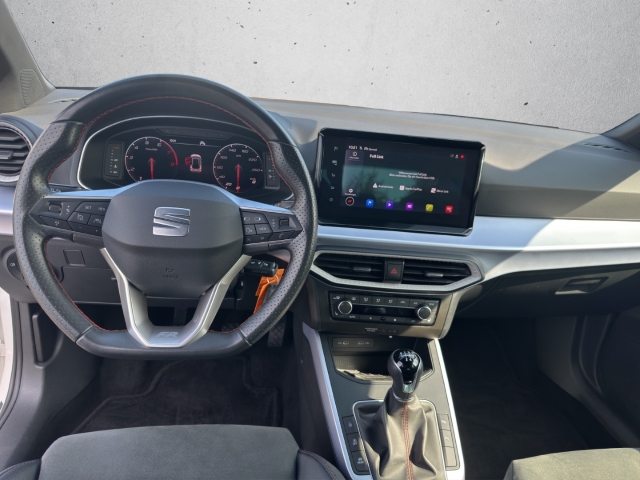 Arona 1.0 TSI FR *Navi*LED*ACC*RüKa*SHZ*