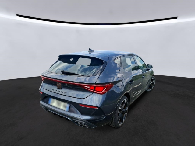 Leon 1.5 TSI DSG*Navi*LED*RüKa*ACC*SHZ*
