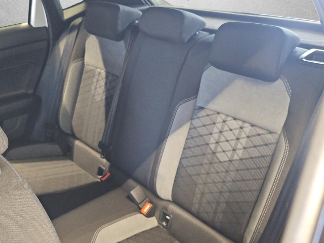 Polo VI R-Line Navi*LED*RüKa*SHZ*Digitales Cockpit*