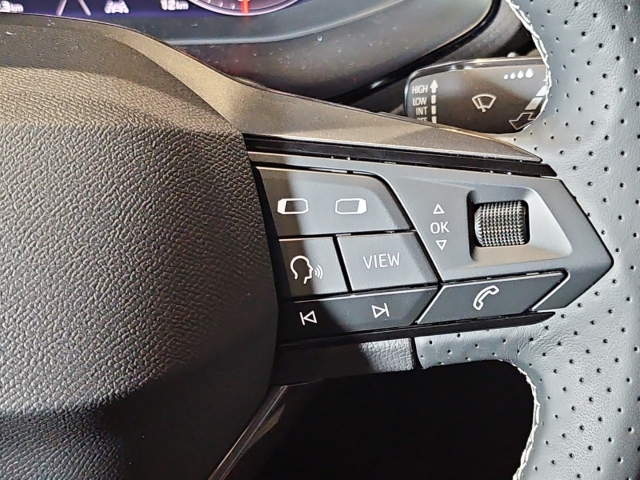 Ibiza 1.0 TSI Style *Navi*LED*RüKa*SHZ*ACC*