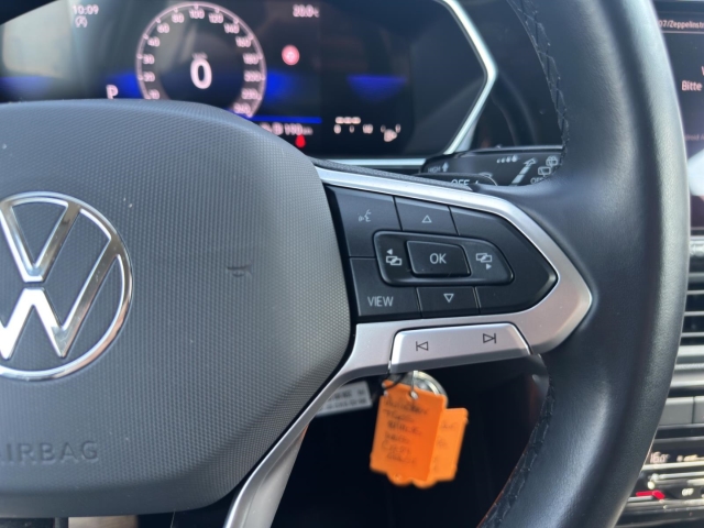 T-Cross 1.0 TSI Style*Navi*LED*ACC*RüKa*SHZ*