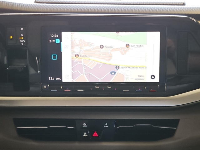 T7 Multivan Life 2.0 TDI*Navi*LED*Digitales Cockpit