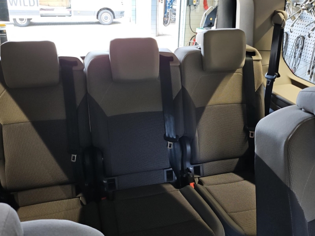 T7 Multivan Life 2.0 TDI*Navi*LED*Digitales Cockpit