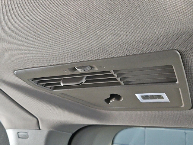 T7 Multivan Life 2.0 TDI*Navi*LED*Digitales Cockpit
