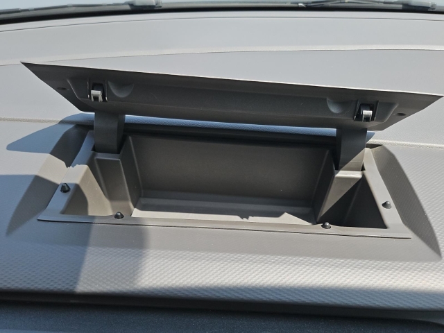 T7 Multivan Life 2.0 TDI*Navi*LED*Digitales Cockpit