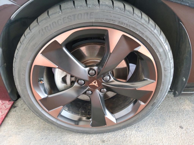 Leon 1.5 eTSI DSG*Navi*LED*RüKa*SHZ*ACC*
