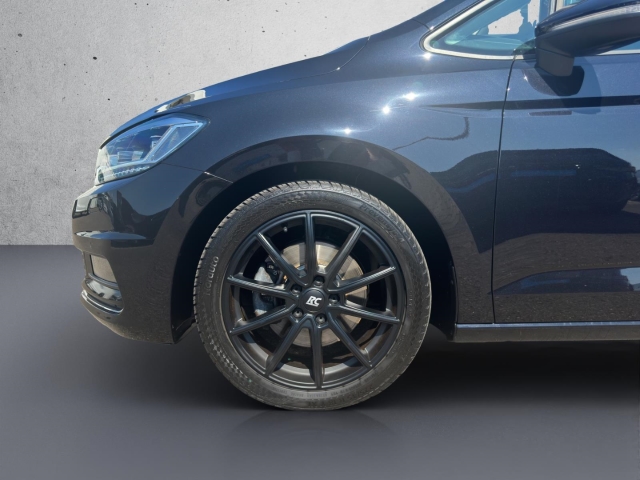 Touran United 1.5 TSI AHK*Navi*LED*SHZ*