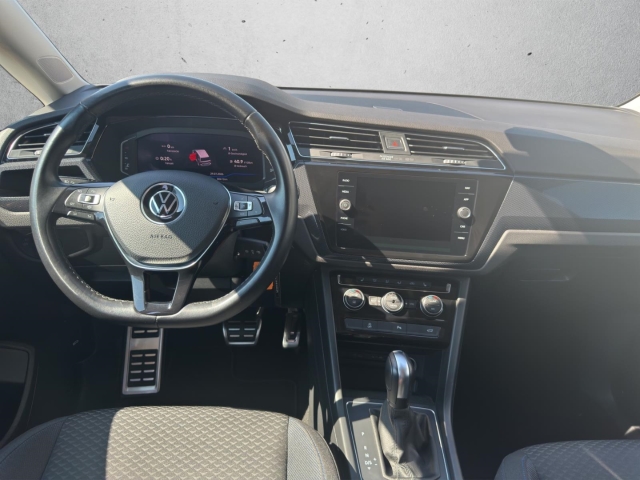 Touran United 1.5 TSI AHK*Navi*LED*SHZ*