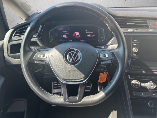 Touran United 1.5 TSI AHK*Navi*LED*SHZ*