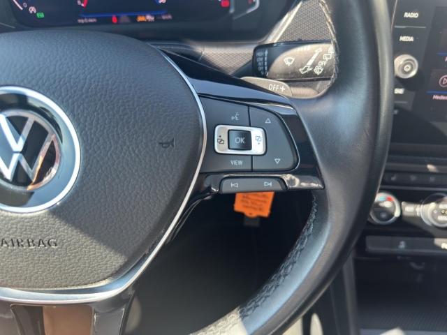 Touran United 1.5 TSI AHK*Navi*LED*SHZ*