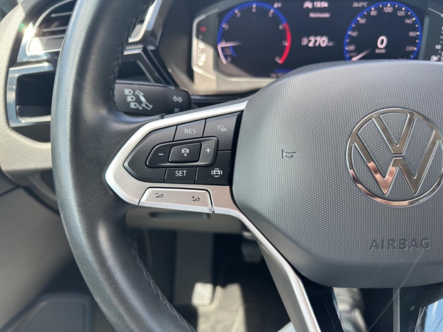 Touran 1.5 TSI Highline AHK*Navi*LED*SHZ*