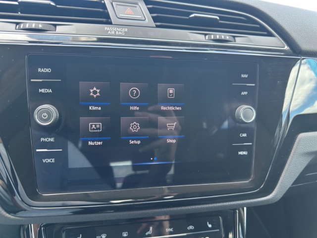 Touran 1.5 TSI Highline AHK*Navi*LED*SHZ*