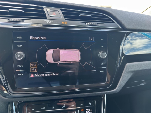 Touran 1.5 TSI Highline AHK*Navi*LED*SHZ*