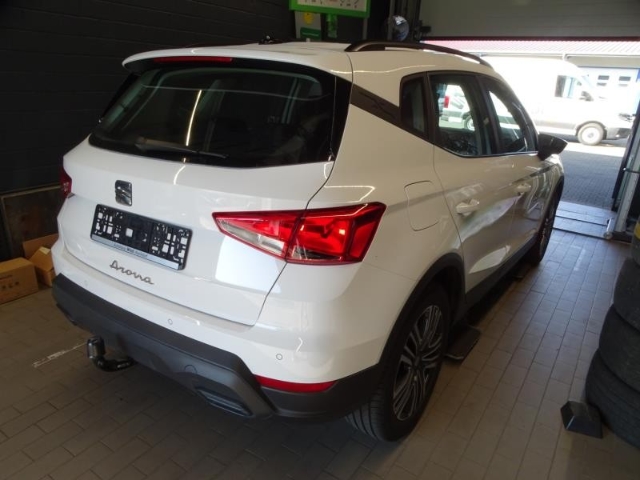 Arona 1.0 TSI Edition*AHK*NAVI*LED*SHZ*