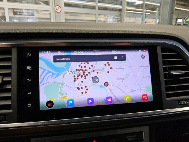 Ateca 2.0 TSI FR 4Drive *AHK*Navi*LED*RüKa*SHZ*