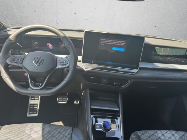Tayron 2.0 TSI 4Motion R-Line*AHK*Navi*LED*RüKa*