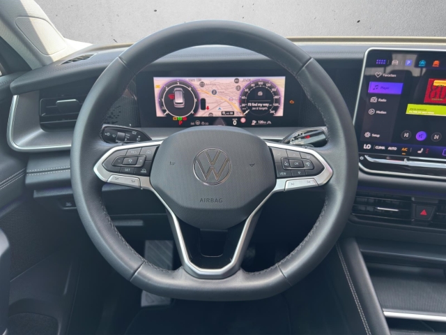 Tayron 4Motion 2.0 TDI DSG*AHK*Navi*360 Kamera*