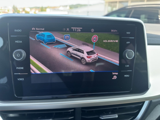 T-Roc 1.0 TSI Move*Navi*LED*ACC*RüKa*SHZ*