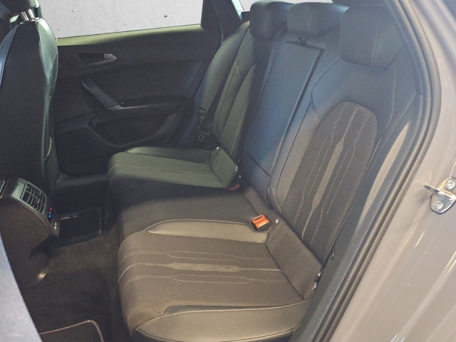 Leon SP 2.0 TSI*DSG*Navi*LED*RüKa*ACC*SHZ*
