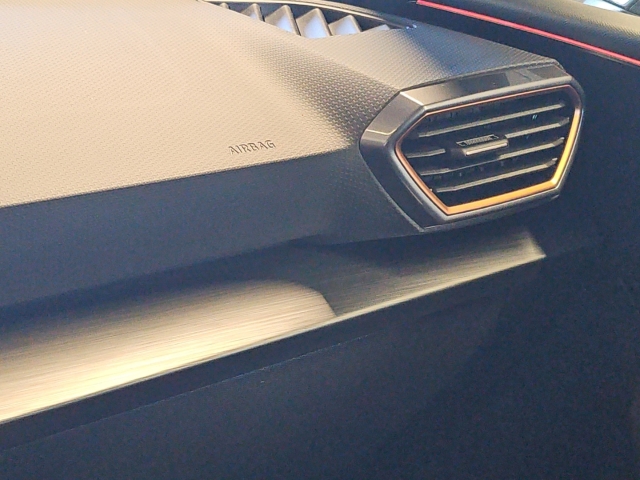 Leon SP 2.0 TSI*DSG*Navi*LED*RüKa*ACC*SHZ*