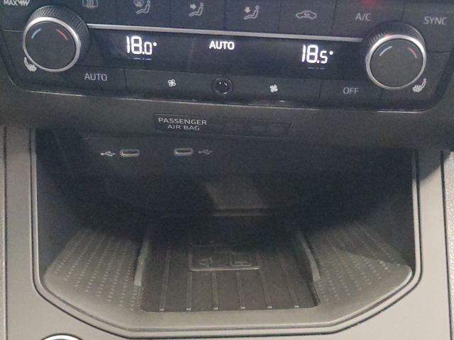 Ibiza 1.0 TSI Style Navi*LED*ACC*RüKa*SHZ*