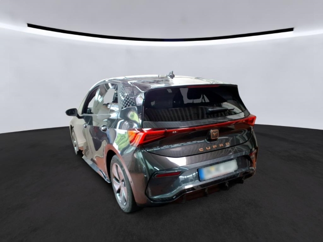 Born 62 kWh*Navi*LED*ACC*RüKa*SHZ*