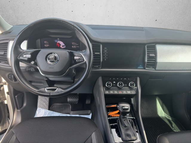 Kodiaq Tour 2.0 TDI *Navi*LED*RüKa*SHZ*