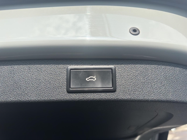 Kodiaq Tour 2.0 TDI *Navi*LED*RüKa*SHZ*