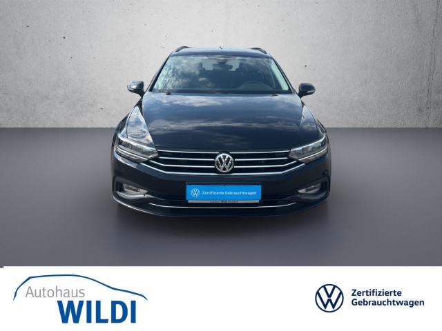 Passat Business AHK-klappbar*Navi*LED*SHZ*RüKa*