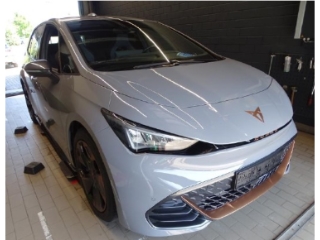 Born 62 kWH Edition Dynamic*Navi*RüKa*SHZ*LED*