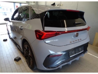 Born 62 kWH Edition Dynamic*Navi*RüKa*SHZ*LED*