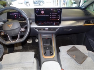 Born 62 kWH Edition Dynamic*Navi*RüKa*SHZ*LED*