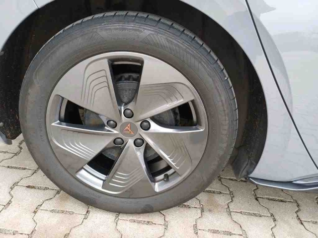 Born 62 kWh*Navi*LED*RüKa*ACC*SHZ*