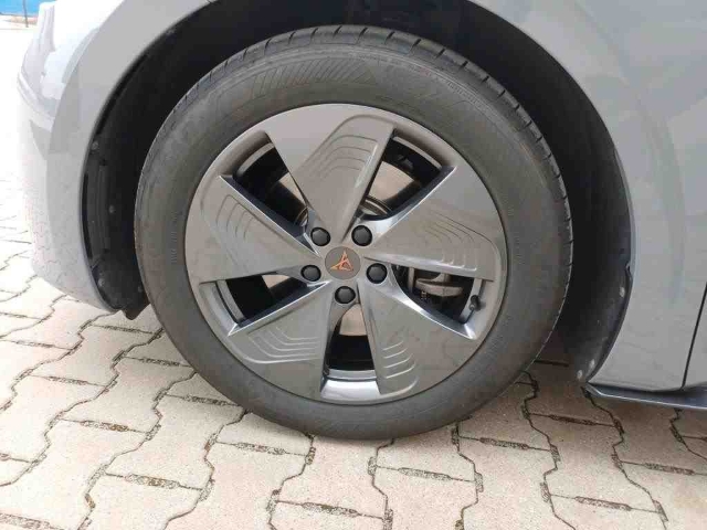 Born 62 kWh*Navi*LED*RüKa*ACC*SHZ*