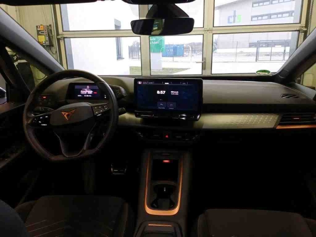 Born 62 kWh*Navi*LED*RüKa*ACC*SHZ*
