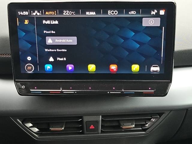 Born 62 kWh*Navi*LED*RüKa*ACC*SHZ*