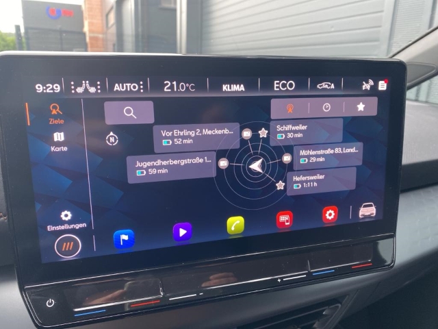 Born 62 kWh*Navi*LED*ACC*RüKa*SHZ*