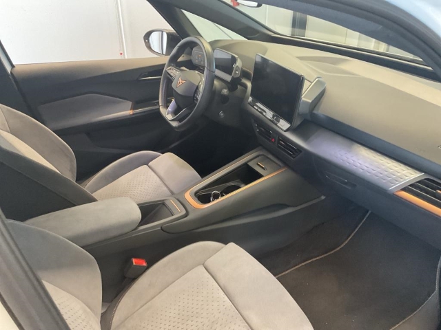 Born CUPRA Edition Dynamic*Navi*LED*RüKa*SHZ*