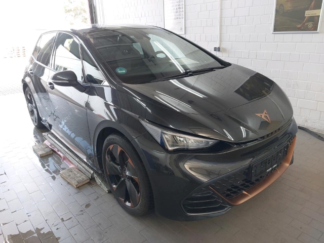 Born CUPRA Edition Dynamic*Navi*LED*RüKa*SHZ*