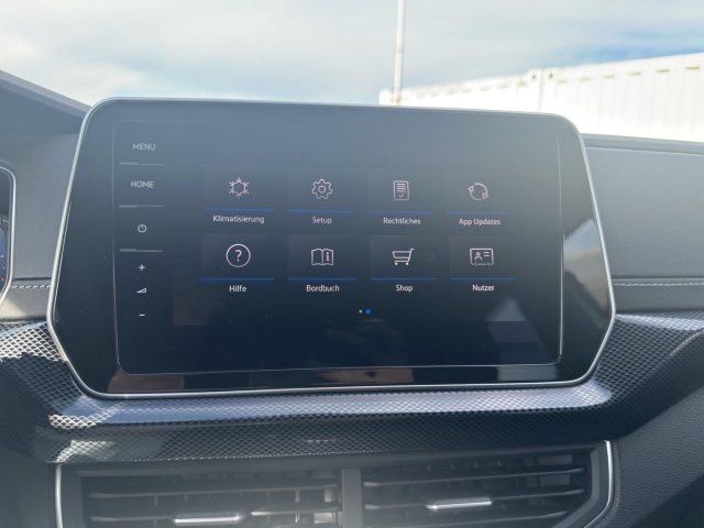 T-Cross R-Line 1.5 TSI 110 kW*Navi*LED*RüKa*SHZ*