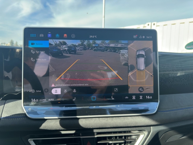Tiguan R-Line 1,5 l eTSI OPF DSG*Navi*LED*RüKa*