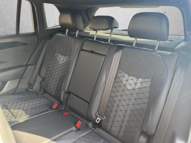 Tiguan R-Line 1,5 l eTSI OPF DSG*Navi*LED*RüKa*