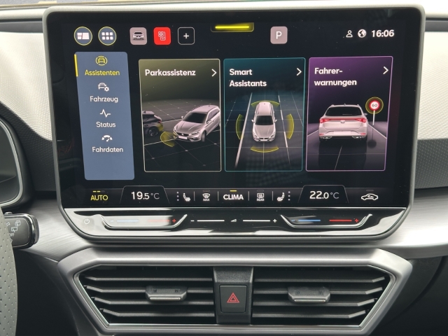 Leon SP FR 1.5 TSI*Navi*LED*RüKa*AHK*SHZ*ACC*
