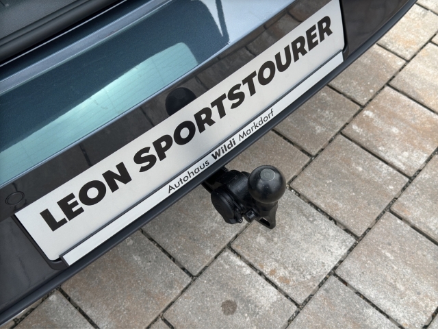 Leon SP FR 1.5 TSI*Navi*LED*RüKa*AHK*SHZ*ACC*